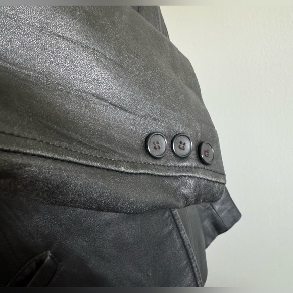 💎💟Danier Black Leather Jacket - Picture 5 of 16